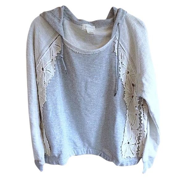 $148 Anthropologie Daisy Lace Top XSmall 0 2 Gray Sweatshirt Hoodie Unique NWT - Picture 9 of 16